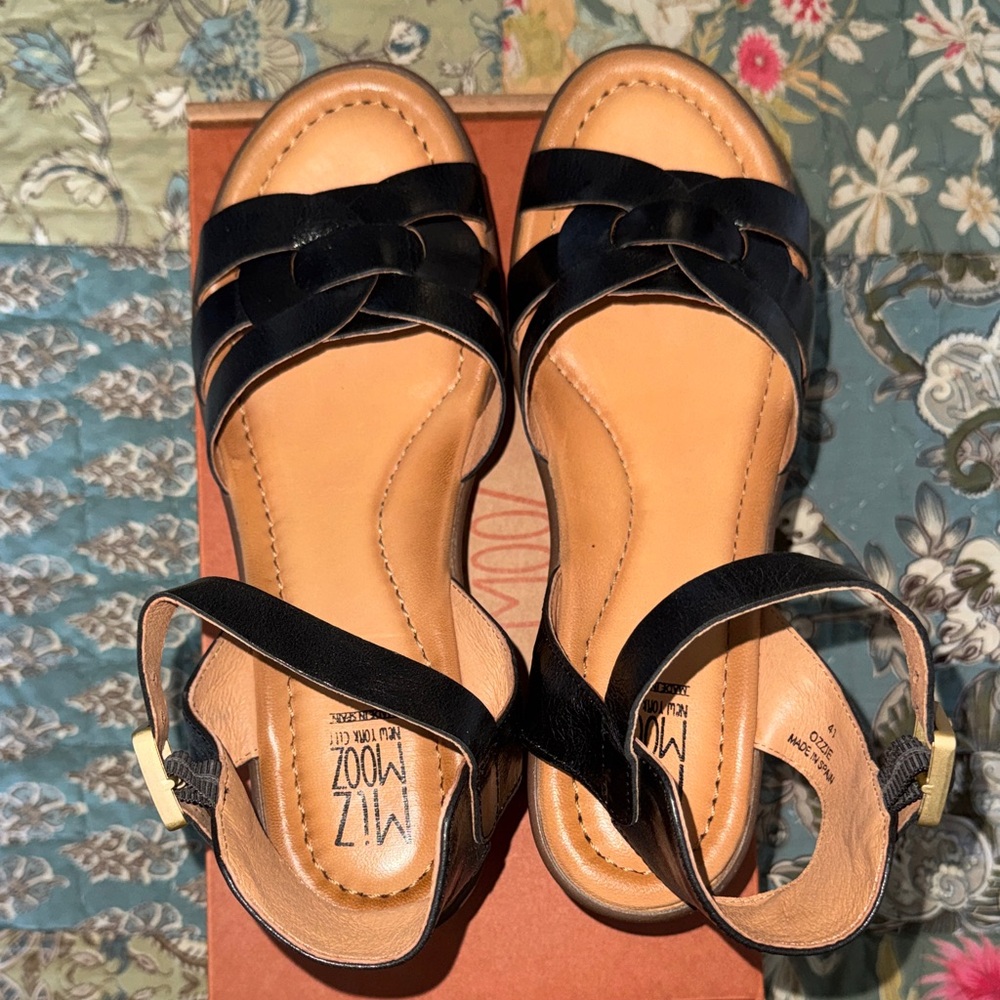 Miz Mooz Black Leather Ankle-Strap Sandals with Braided Front - Picture 3 of 11